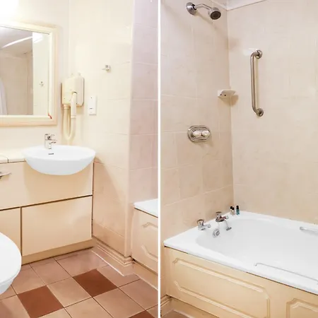 The Courtyard Near Leeds (West Yorkshire)