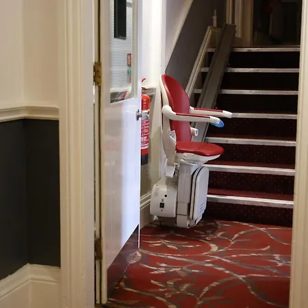 Apartment The Courtyard Near