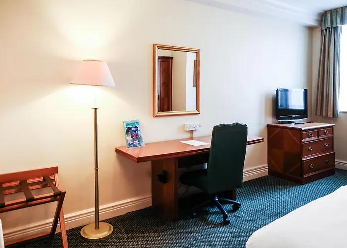 The Courtyard Near Apartment Leeds (West Yorkshire)