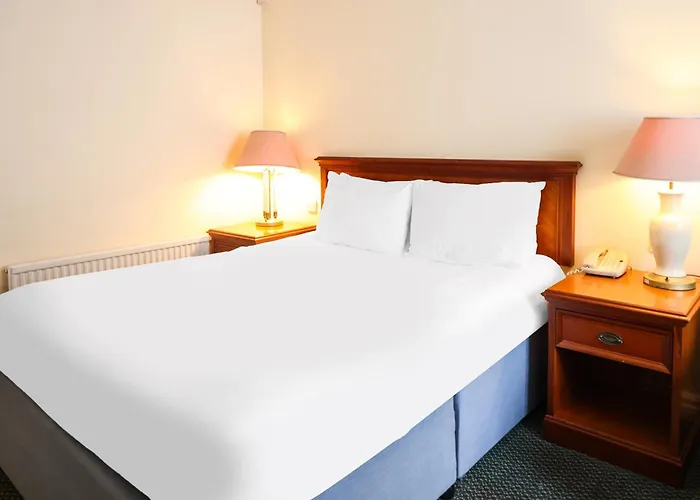 Apartment The Courtyard Near