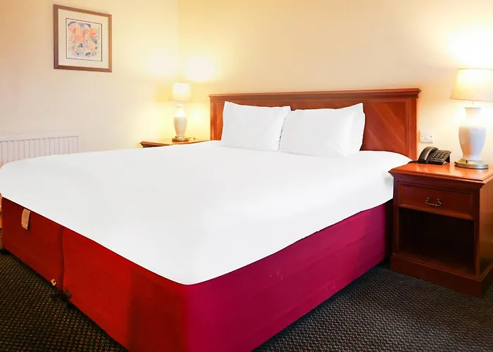 The Courtyard Near شقة *